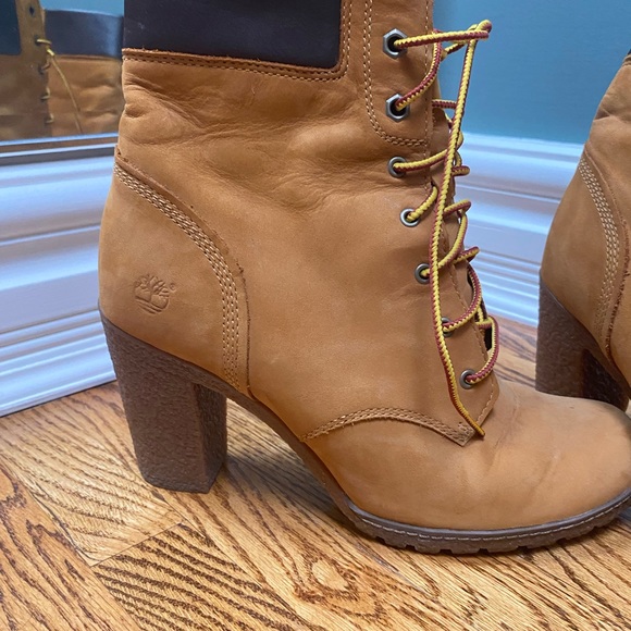 Timberland lace up boots - Picture 3 of 4